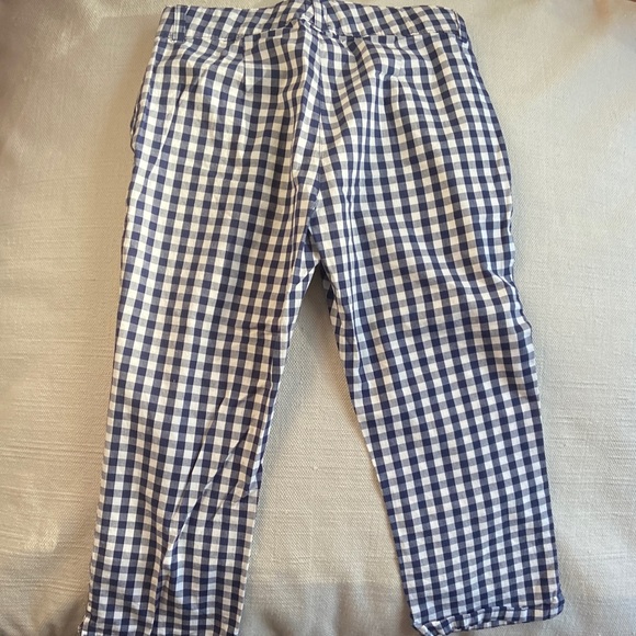 💙 Like new plaid capris - Picture 3 of 3